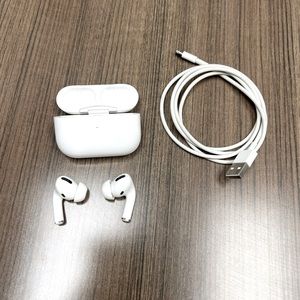 Apple AirPods 2nd Gen